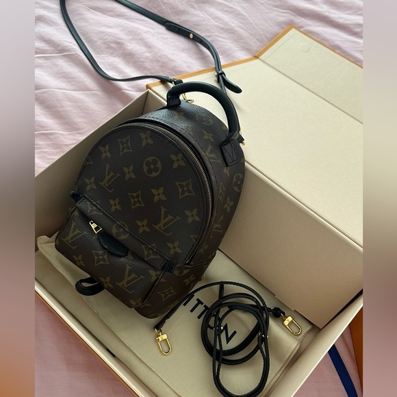 LOUIS VUITTON MINI SPRING BACKPACK - Picture 15 of 15